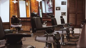 Understanding Barbershop Etiquette